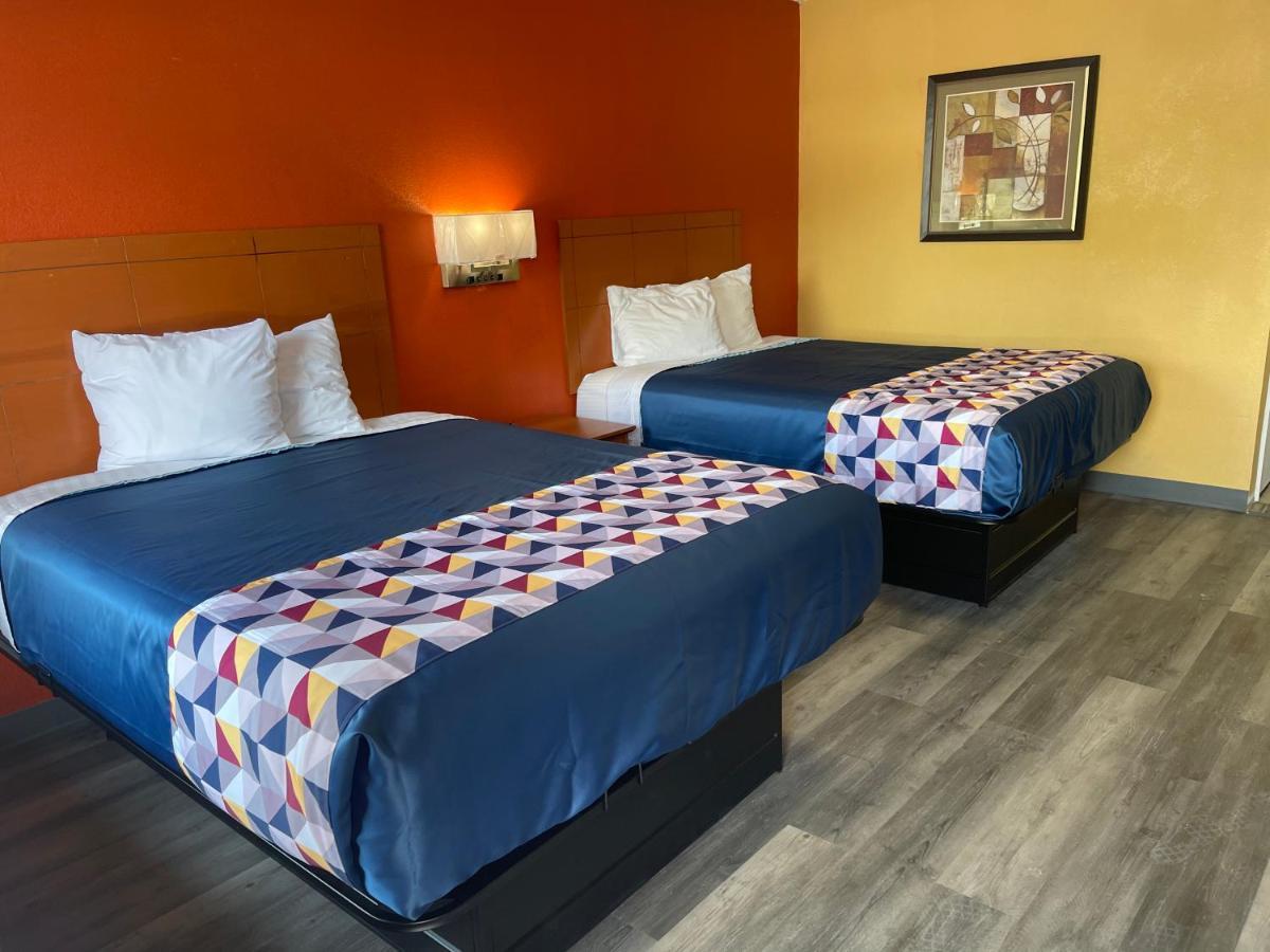 Economy Inn Χοτ Σπρινγκς Εξωτερικό φωτογραφία
