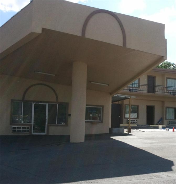 Economy Inn Χοτ Σπρινγκς Εξωτερικό φωτογραφία